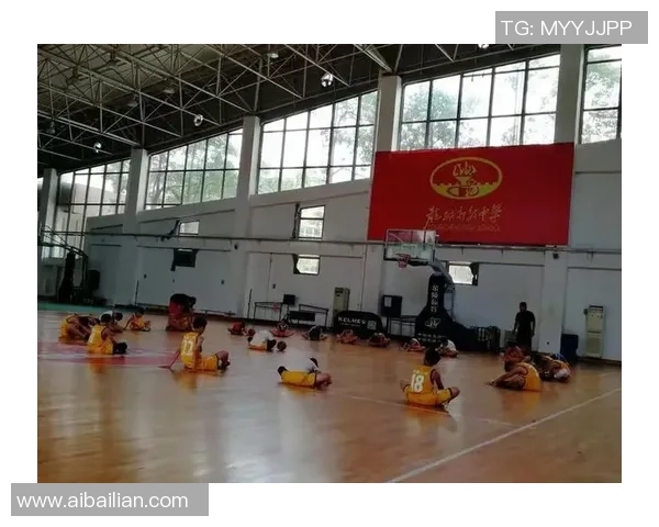 重庆篮球队的比赛经验分享与成长之路探索